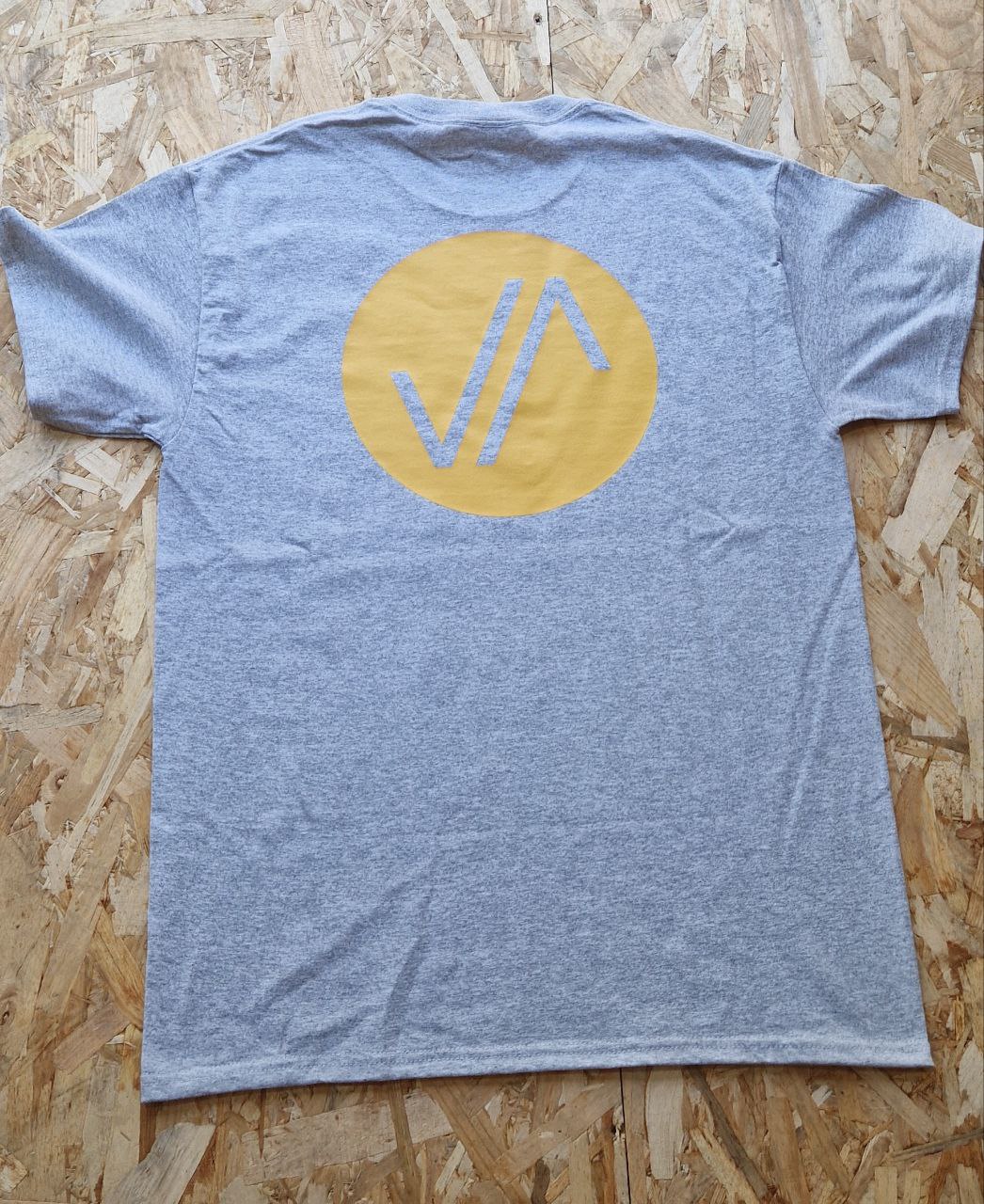 Camiseta Gris JAVAMBA Naranja